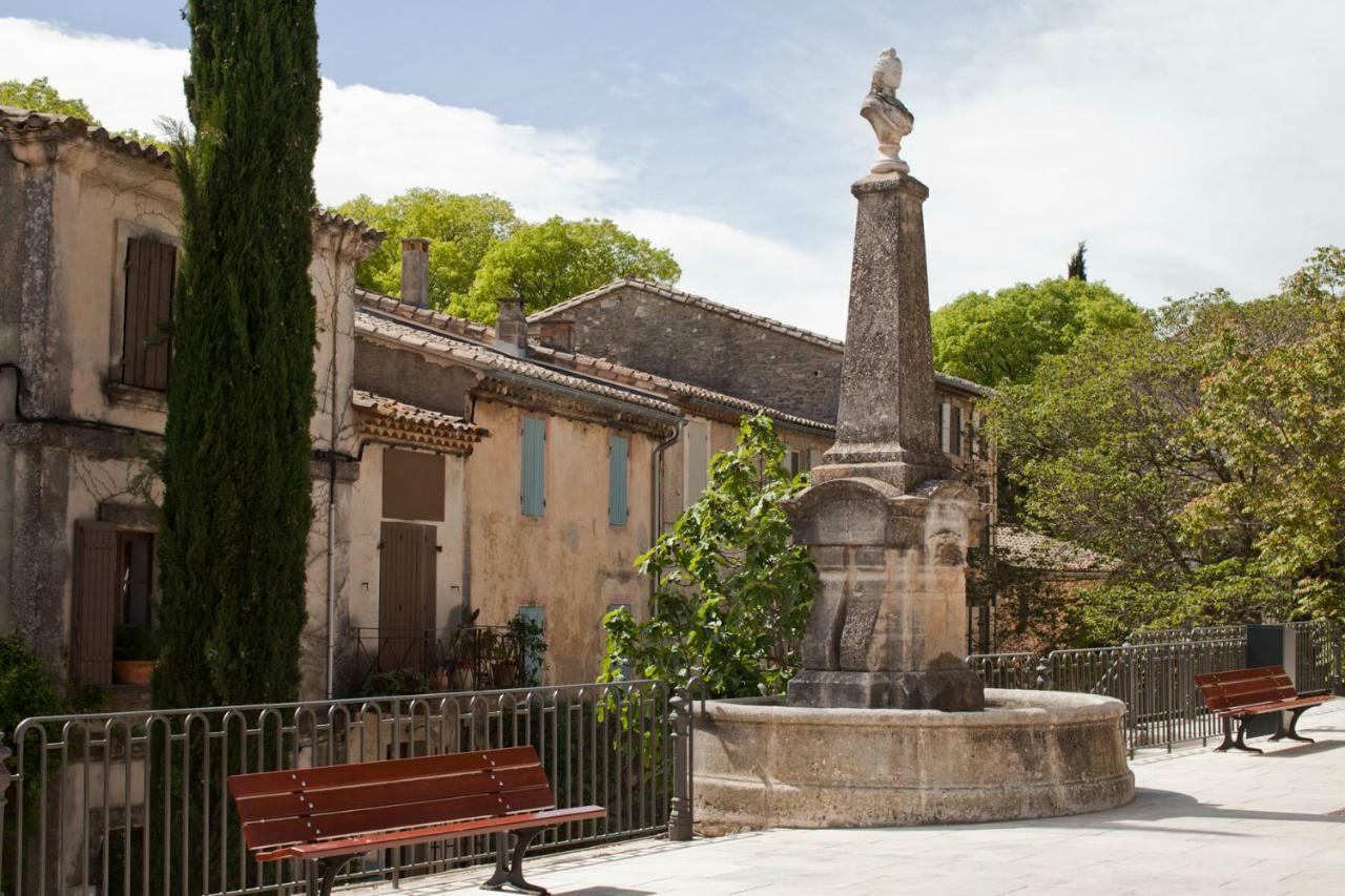 Maison Hache Eygalières Екстериор снимка