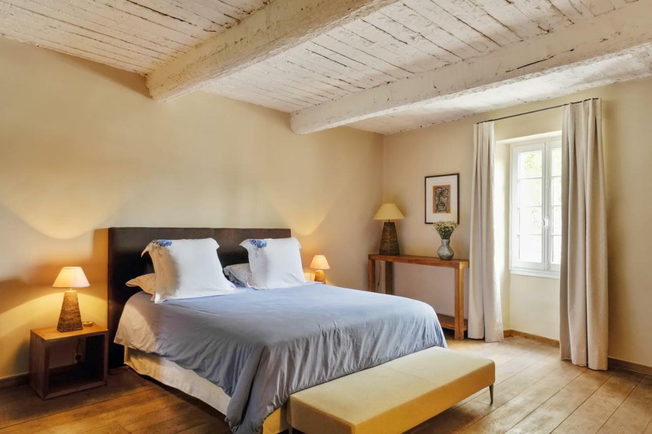 Maison Hache Eygalières Екстериор снимка